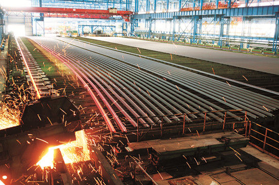 华尔街“破产重组之王”欲试水中国钢铁业